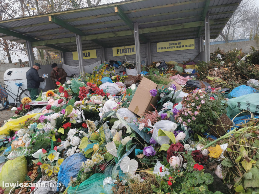 Pryzma śmieci na cmentarzu kateralnym