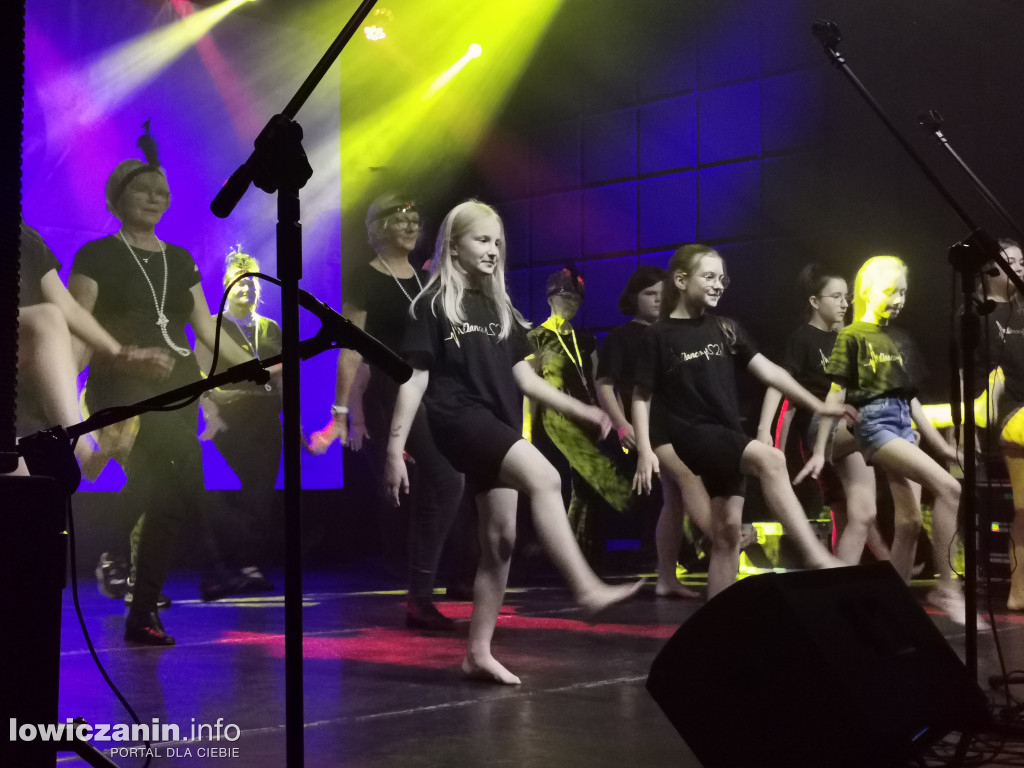 Zumba w łowickim kinie Fenix