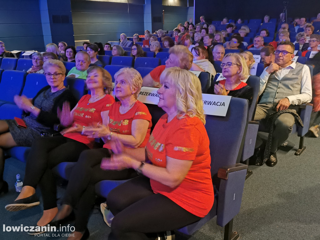 Zumba w łowickim kinie Fenix