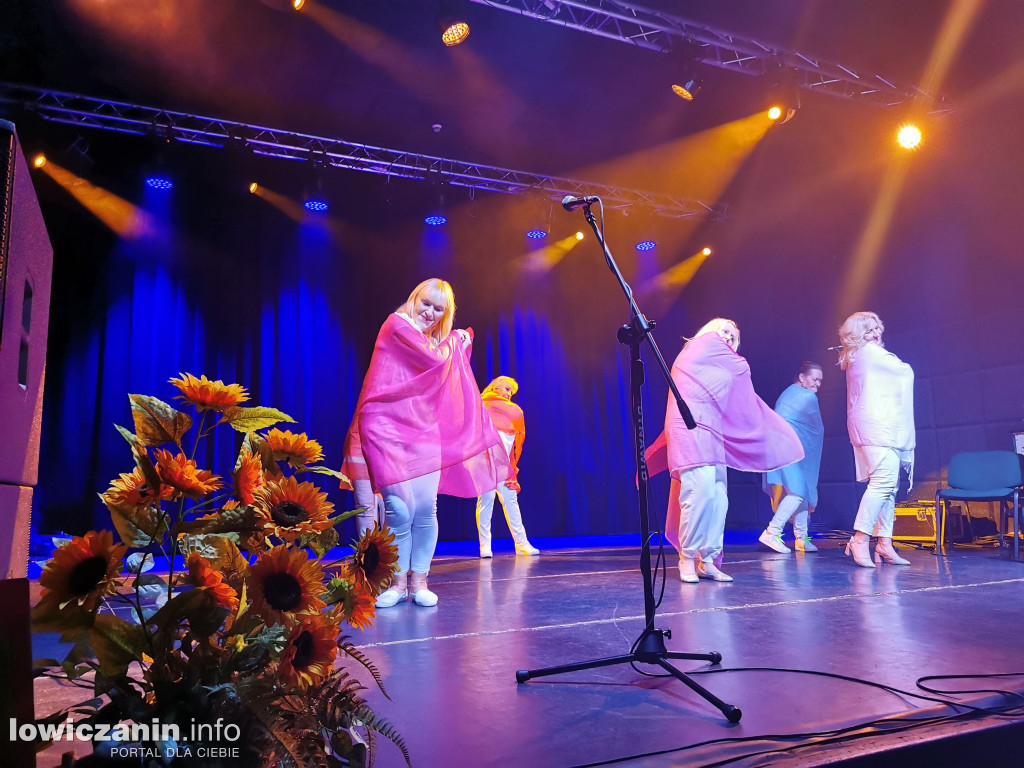 Międzypokoleniowy koncert z okazji 15-lecia ŁUTW