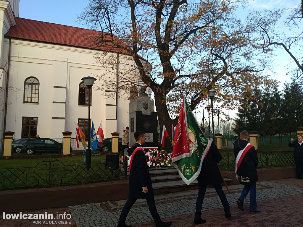 Złożenie wieńców pod pomnikiem Józefa Piłsudskiego