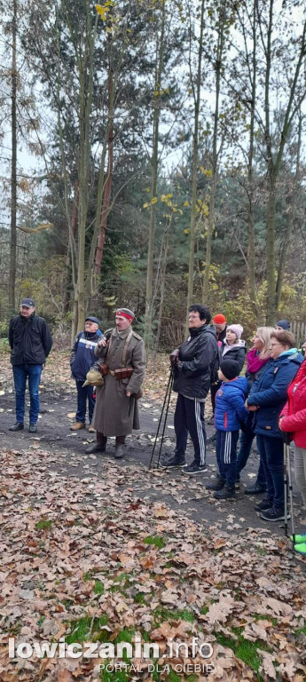 Łowicz - Bolimów. Turyści z Łowicza wędrowali szlakiem Wielkiej Wojny
