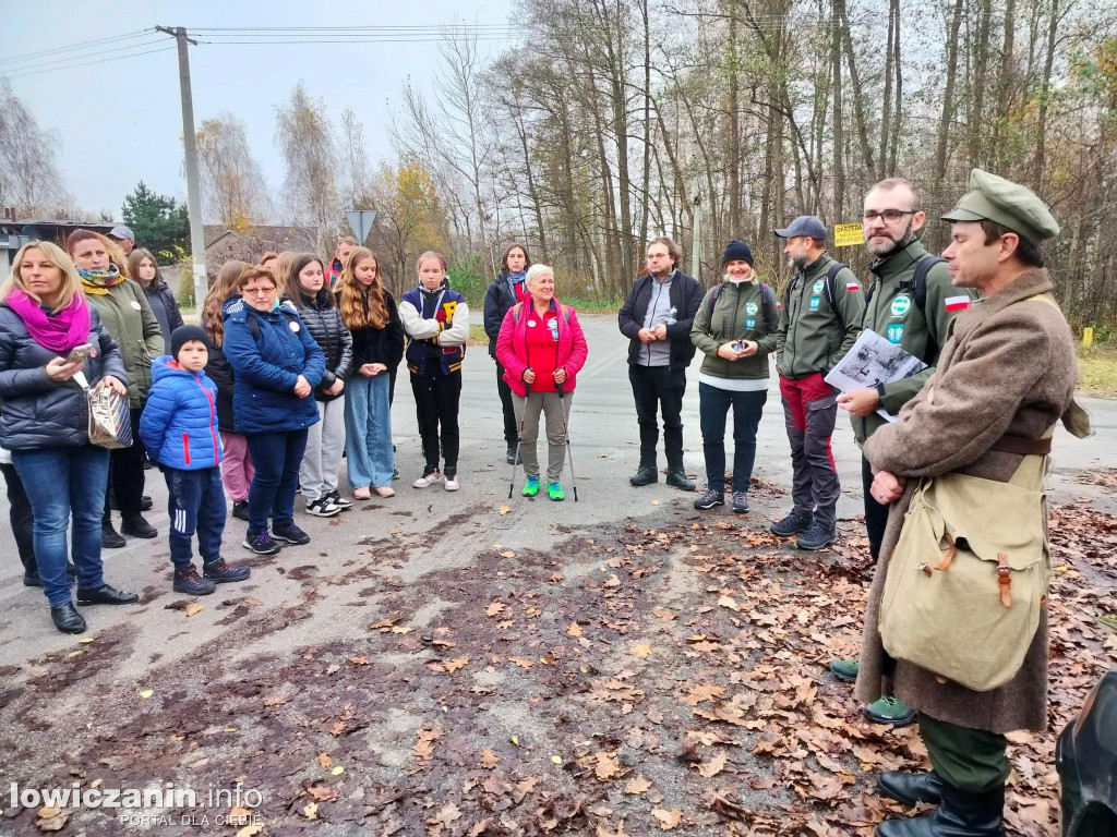 Łowicz - Bolimów. Turyści z Łowicza wędrowali szlakiem Wielkiej Wojny