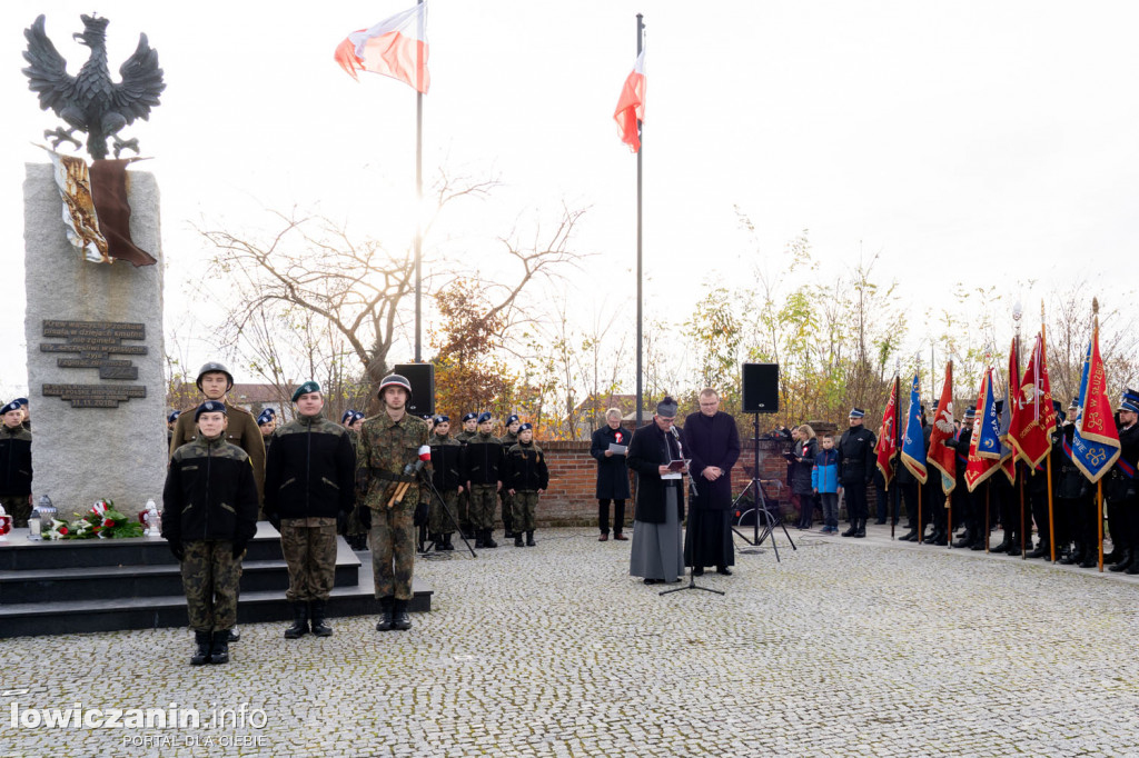 Uroczystość 104. rocznicy odzyskania przez Polskę Niepodległości w Strykowie