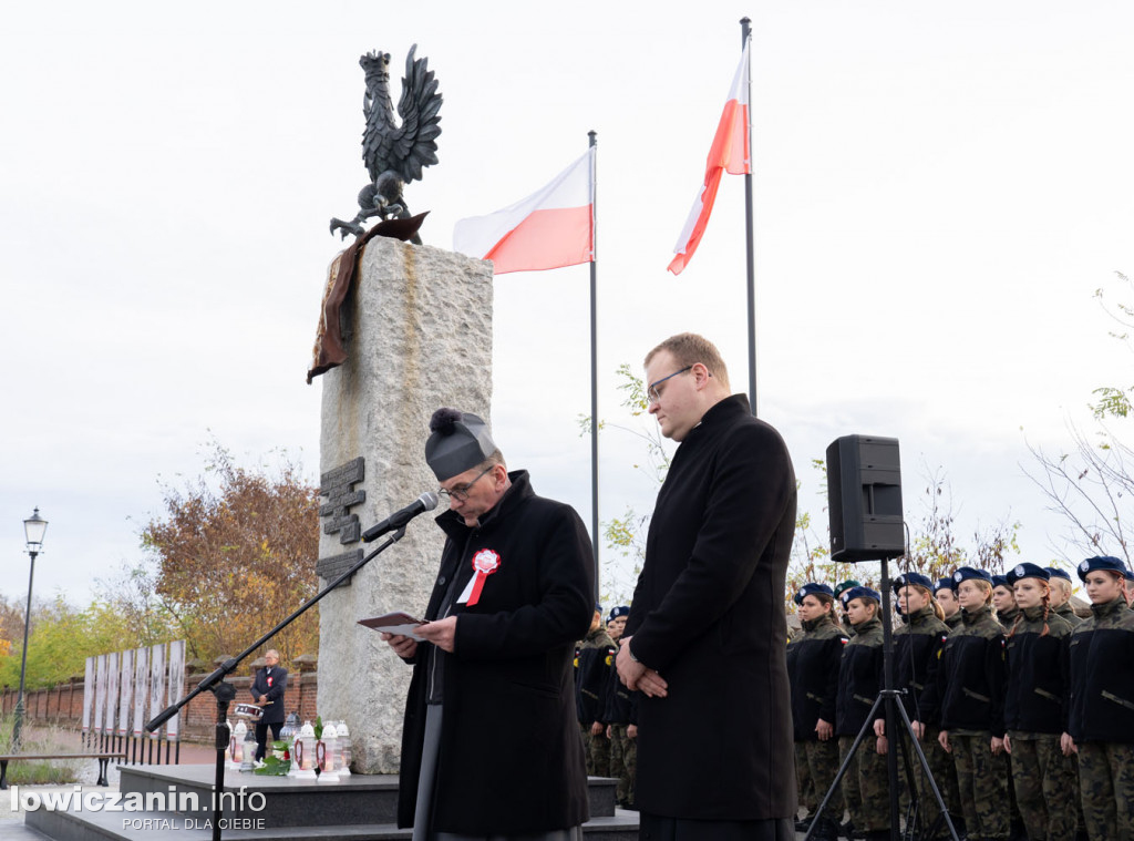 Uroczystość 104. rocznicy odzyskania przez Polskę Niepodległości w Strykowie