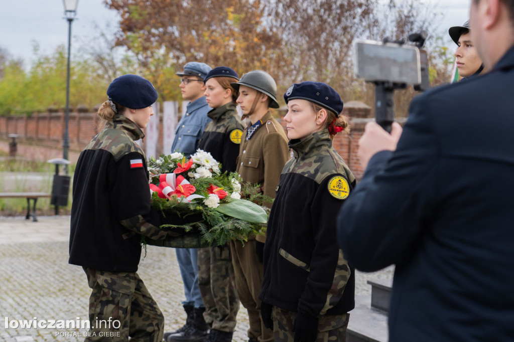 Uroczystość 104. rocznicy odzyskania przez Polskę Niepodległości w Strykowie