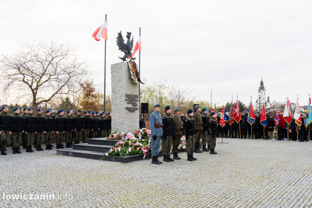Uroczystość 104. rocznicy odzyskania przez Polskę Niepodległości w Strykowie