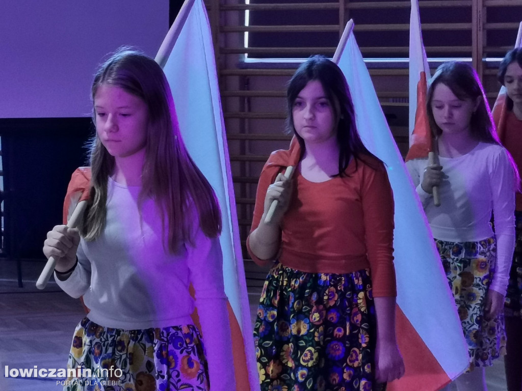 SP Zielkowice. Uroczystości patriotyczne i otwarcie nowego boiska.