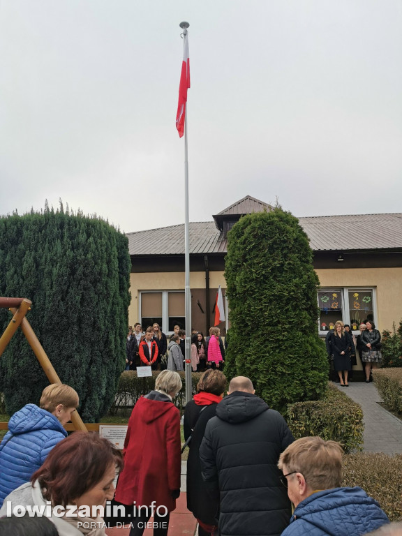 SP Zielkowice. Uroczystości patriotyczne i otwarcie nowego boiska.