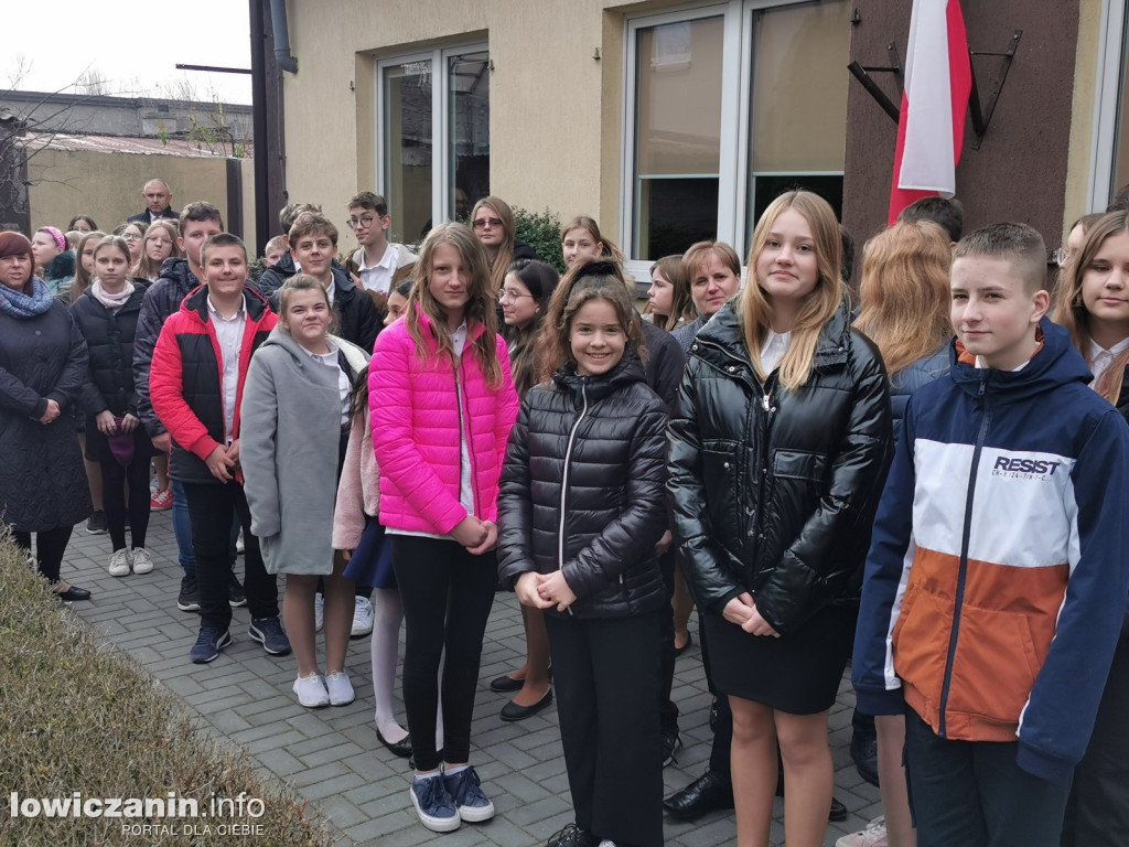SP Zielkowice. Uroczystości patriotyczne i otwarcie nowego boiska.