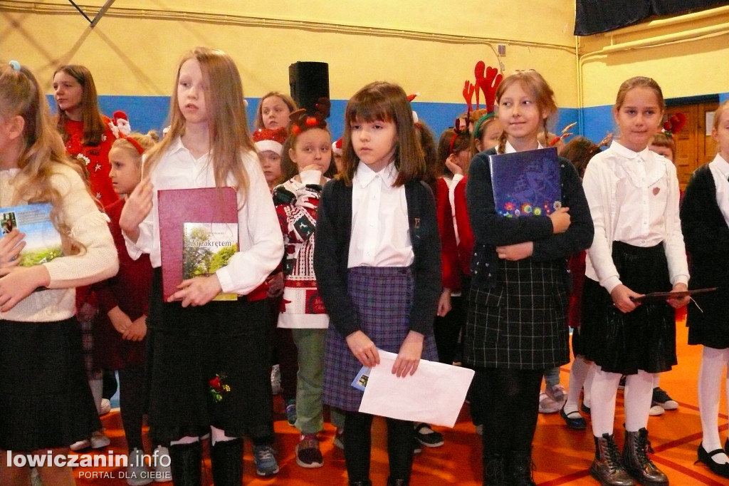 15 lat Klubu Seniora Radość, z dziećmi i mlodzieżą