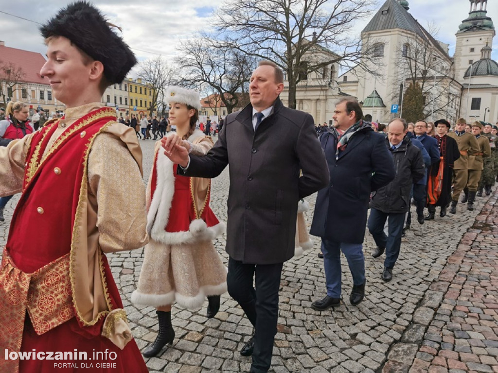 Polonez na Starym Rynku w Łowiczu