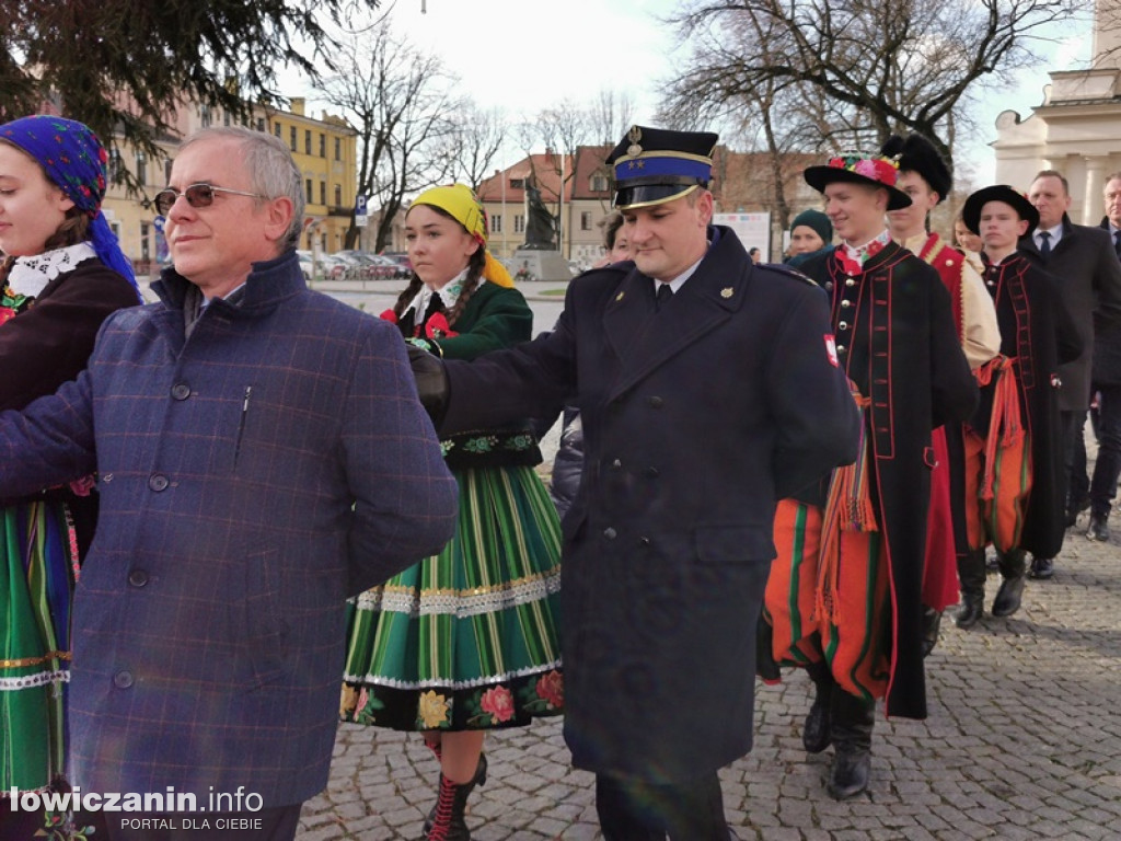 Polonez na Starym Rynku w Łowiczu