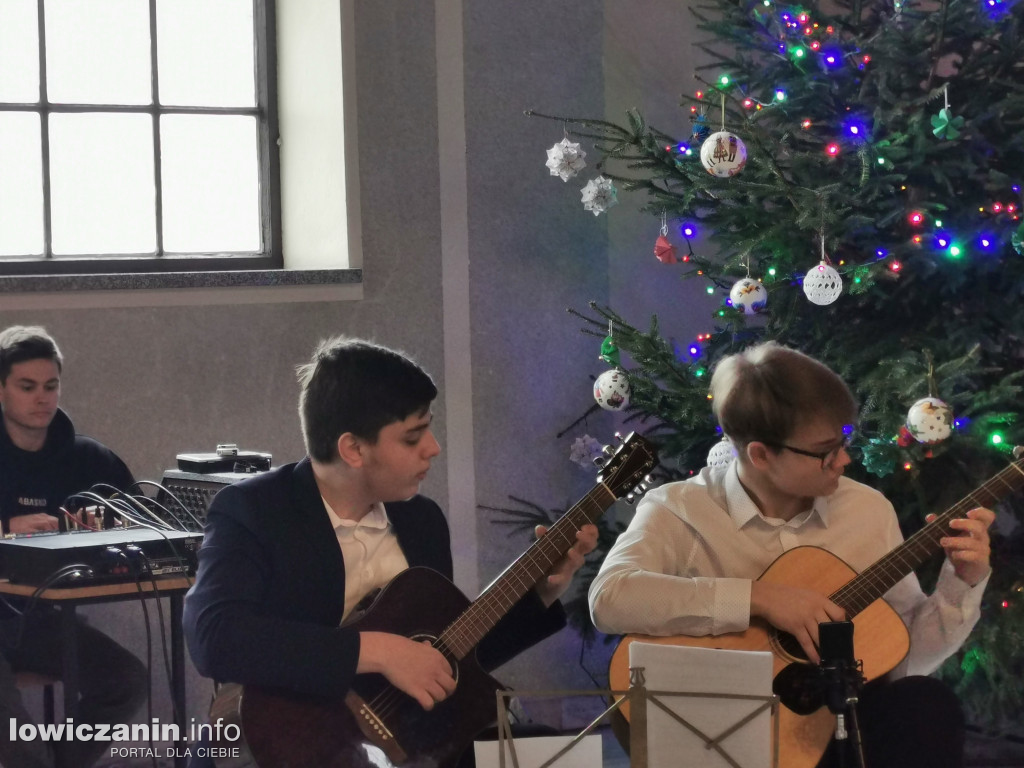 Koncert Orkiestry Gitarowej Łowicz