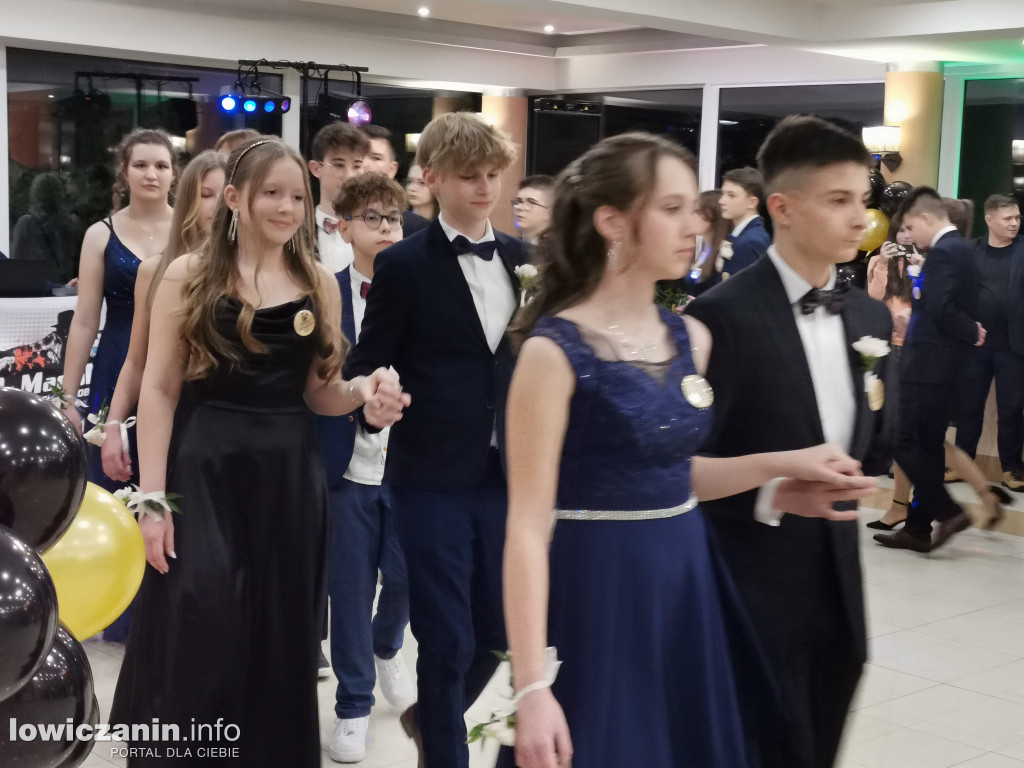 Bal ósmoklasistów z Popowa