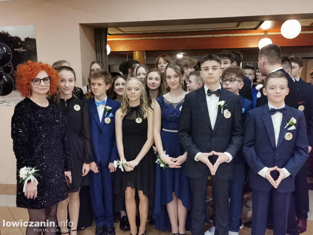 Bal ósmoklasistów z Popowa