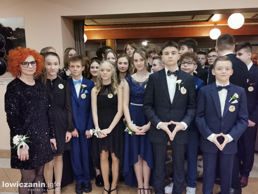 Bal ósmoklasistów z Popowa