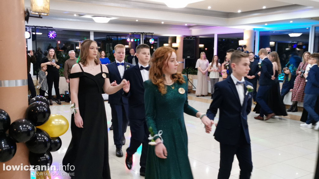 Bal ósmoklasistów z Popowa