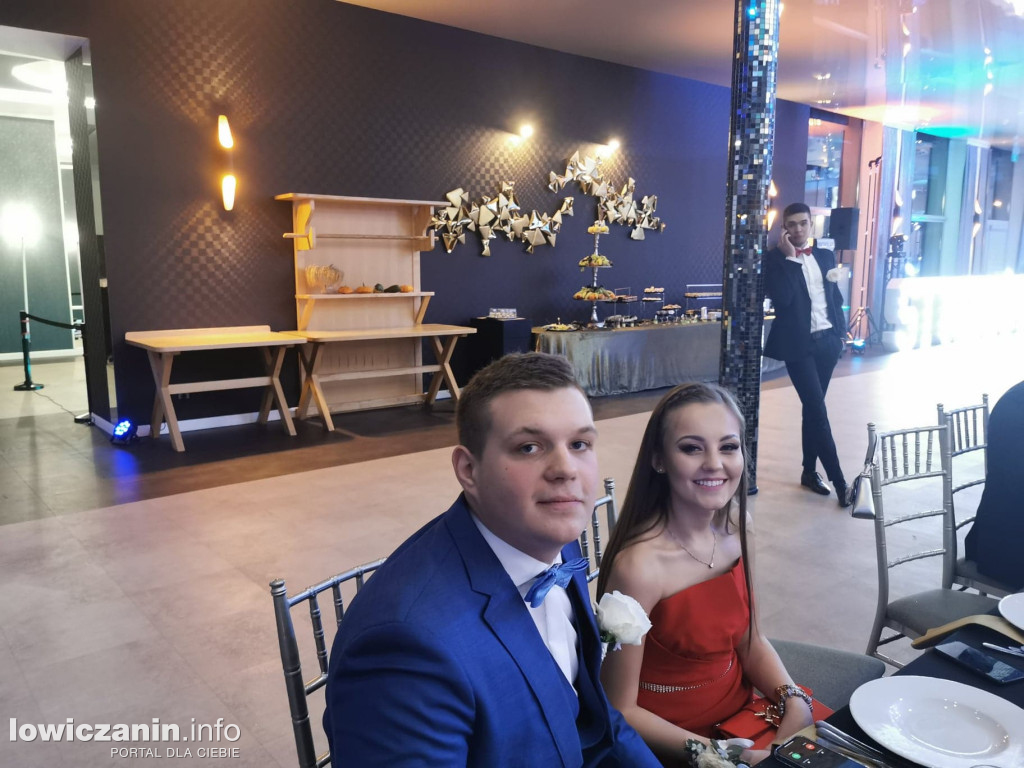 Studniówka uczniów ZSP 4 w 