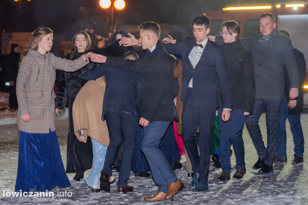 Studniówka uczniów Katolickiego LO w Głownie