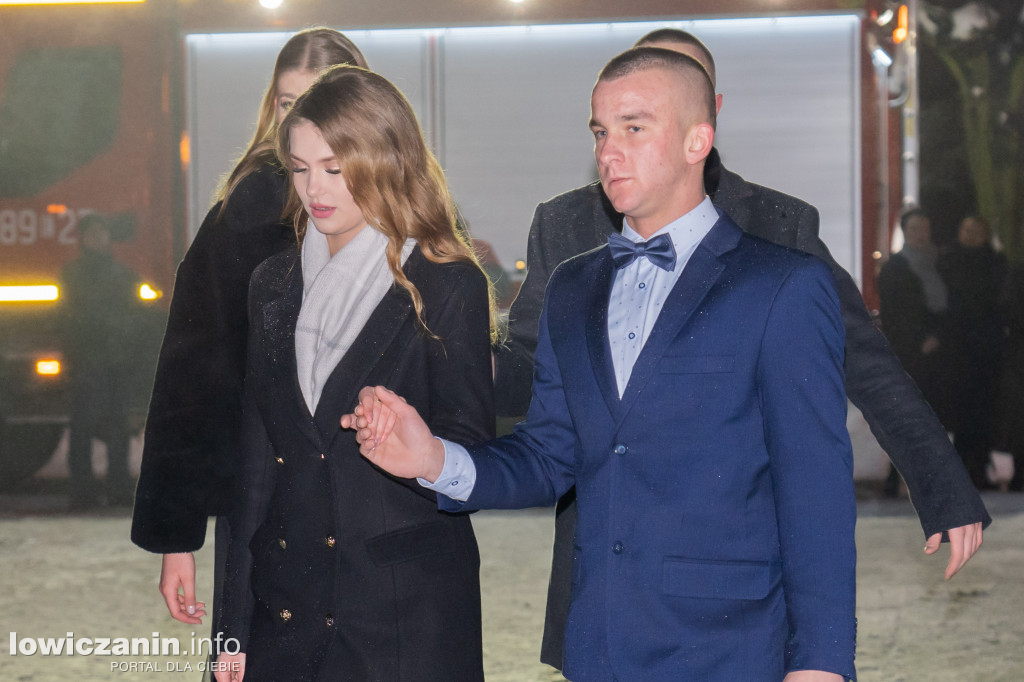 Studniówka uczniów Katolickiego LO w Głownie