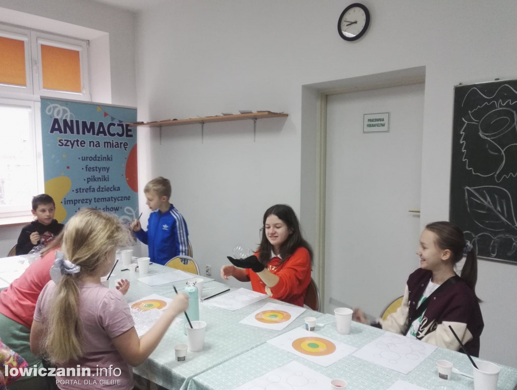 Magiczny świat baniek mydlanych w ŁOK
