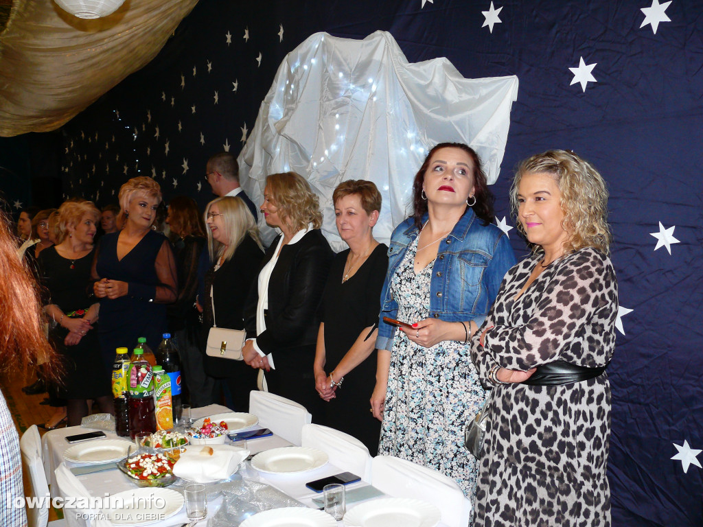 Bal ośmioklasisty w SP nr 4 w Łowiczu