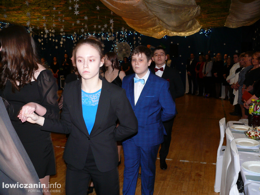 Bal ośmioklasisty w SP nr 4 w Łowiczu