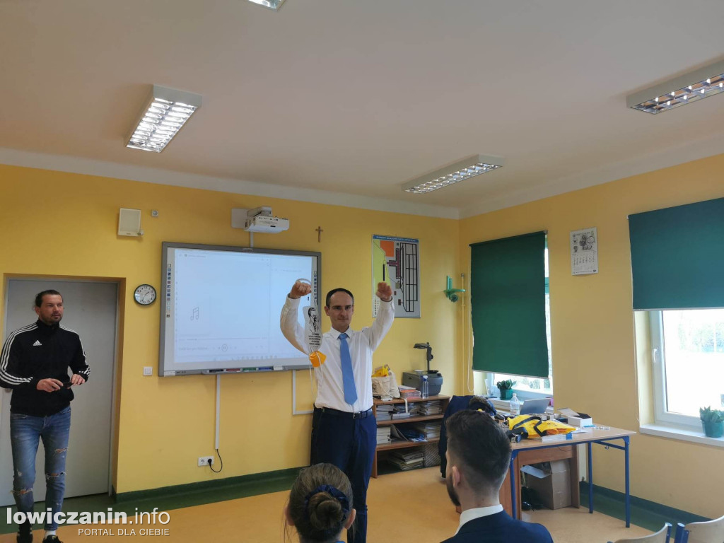 Kurs dla przyszłych stewardów w ZSP 3 w Łowiczu