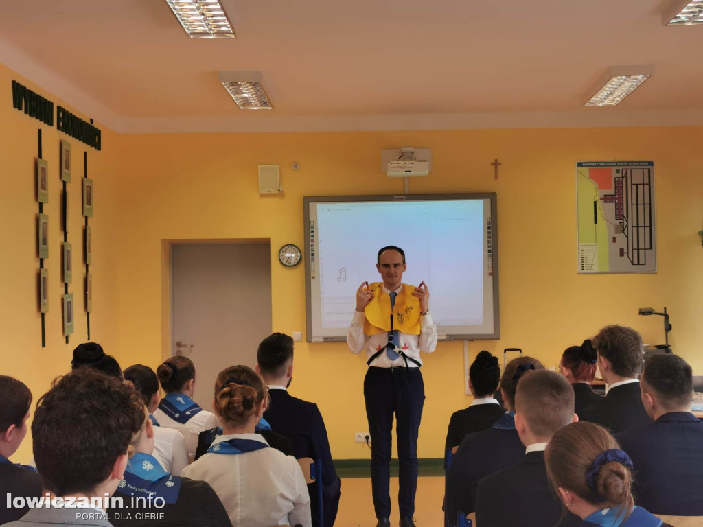 Kurs dla przyszłych stewardów w ZSP 3 w Łowiczu