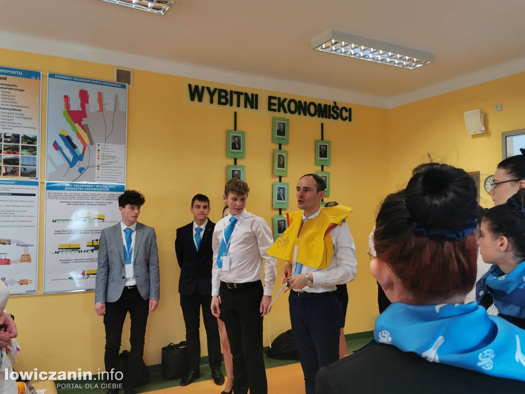 Kurs dla przyszłych stewardów w ZSP 3 w Łowiczu