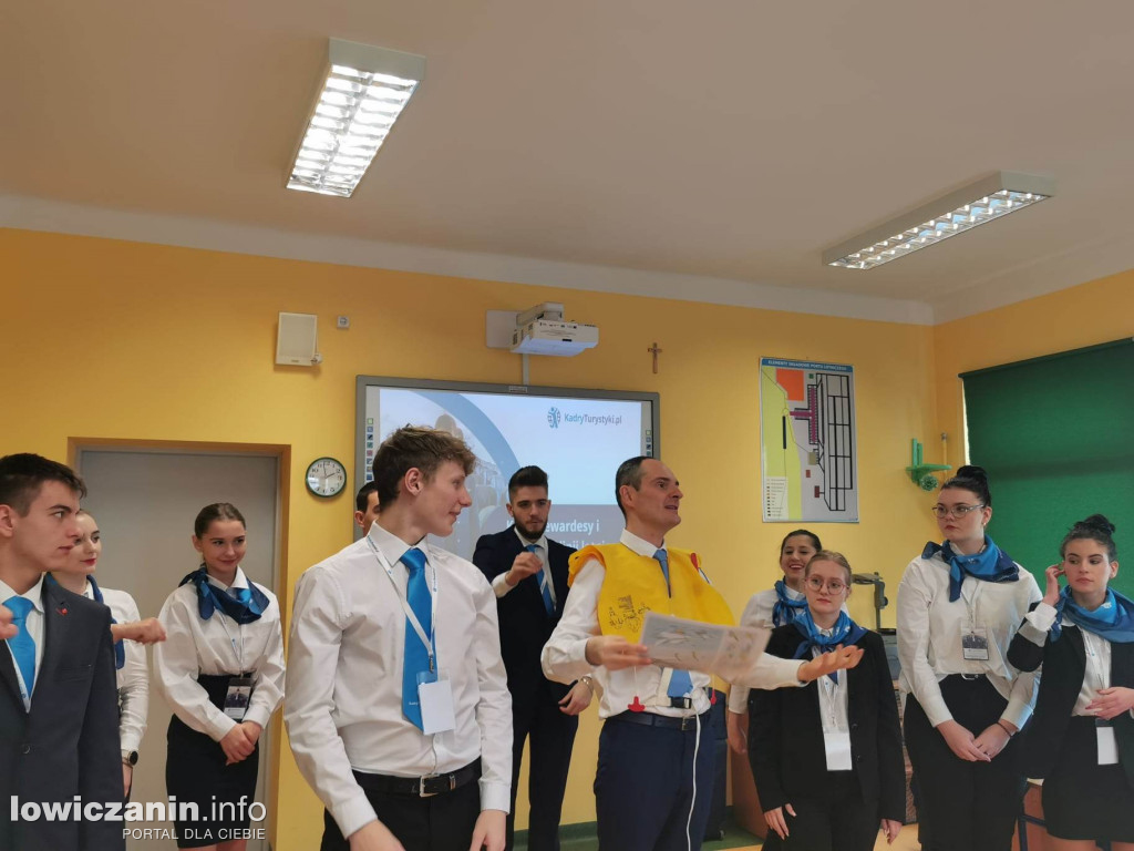 Kurs dla przyszłych stewardów w ZSP 3 w Łowiczu