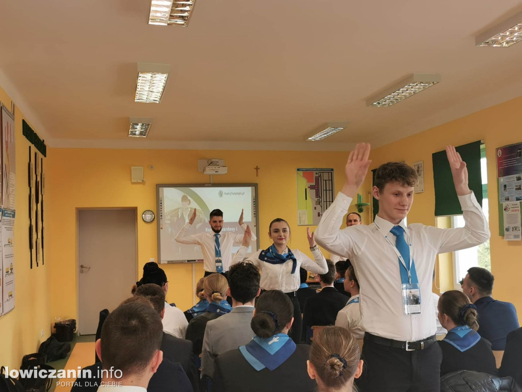 Kurs dla przyszłych stewardów w ZSP 3 w Łowiczu