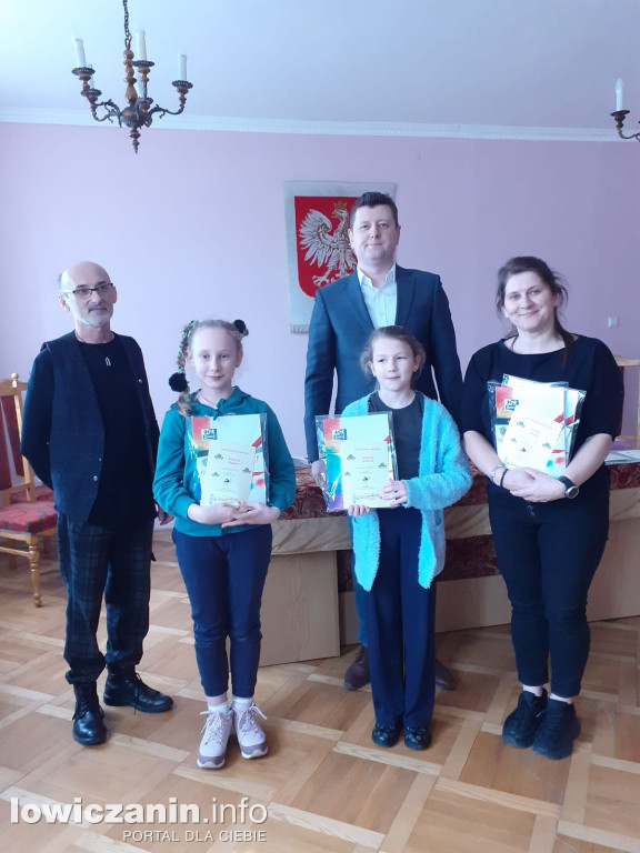 Biblioteka w Nieborowie - rozstrzygnięcie konkursu „Maska karnawałowa”