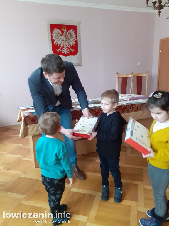 Biblioteka w Nieborowie - rozstrzygnięcie konkursu „Maska karnawałowa”