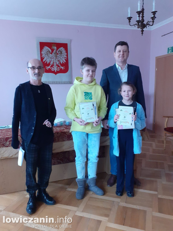 Biblioteka w Nieborowie - rozstrzygnięcie konkursu „Maska karnawałowa”