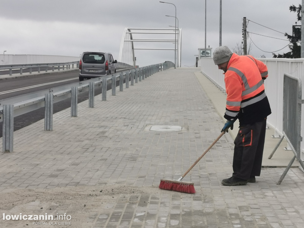 Ostatnie prace i odbiór oznakowania wiaduktu
