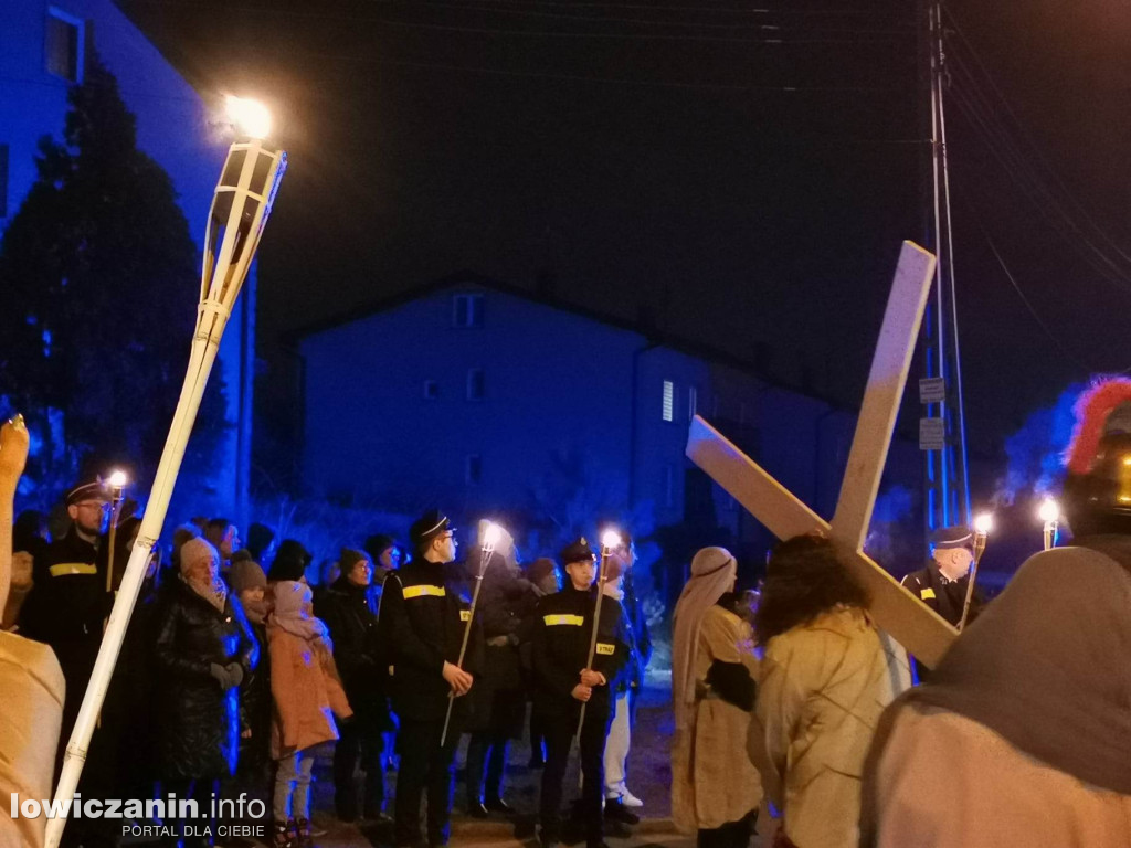 Inscenizowana Droga Krzyżowa Na Korabce