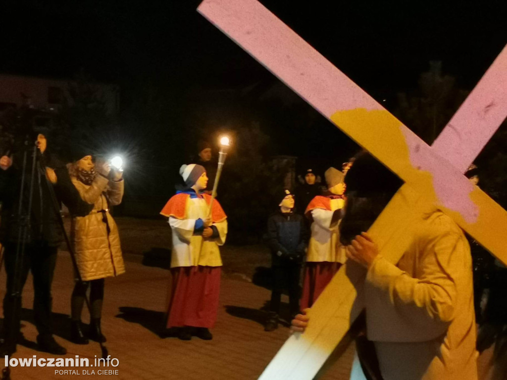 Inscenizowana Droga Krzyżowa Na Korabce