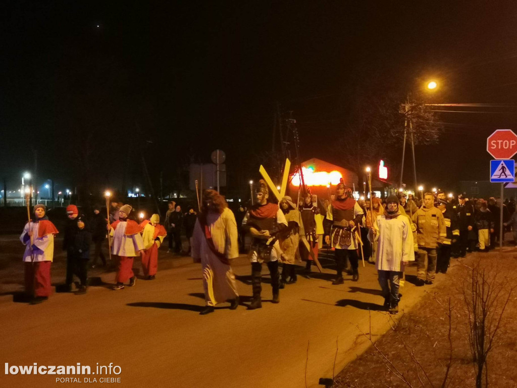 Inscenizowana Droga Krzyżowa Na Korabce