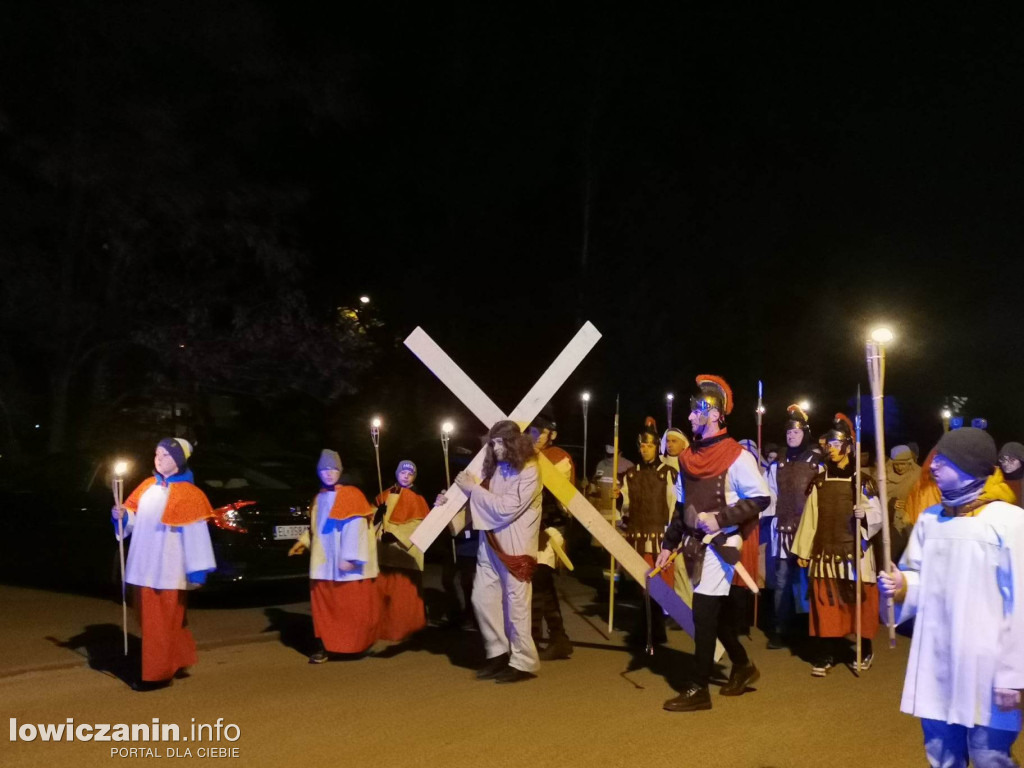 Inscenizowana Droga Krzyżowa Na Korabce