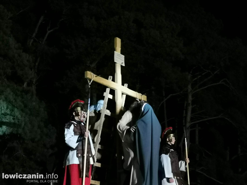 Inscenizowana Droga Krzyżowa Na Korabce
