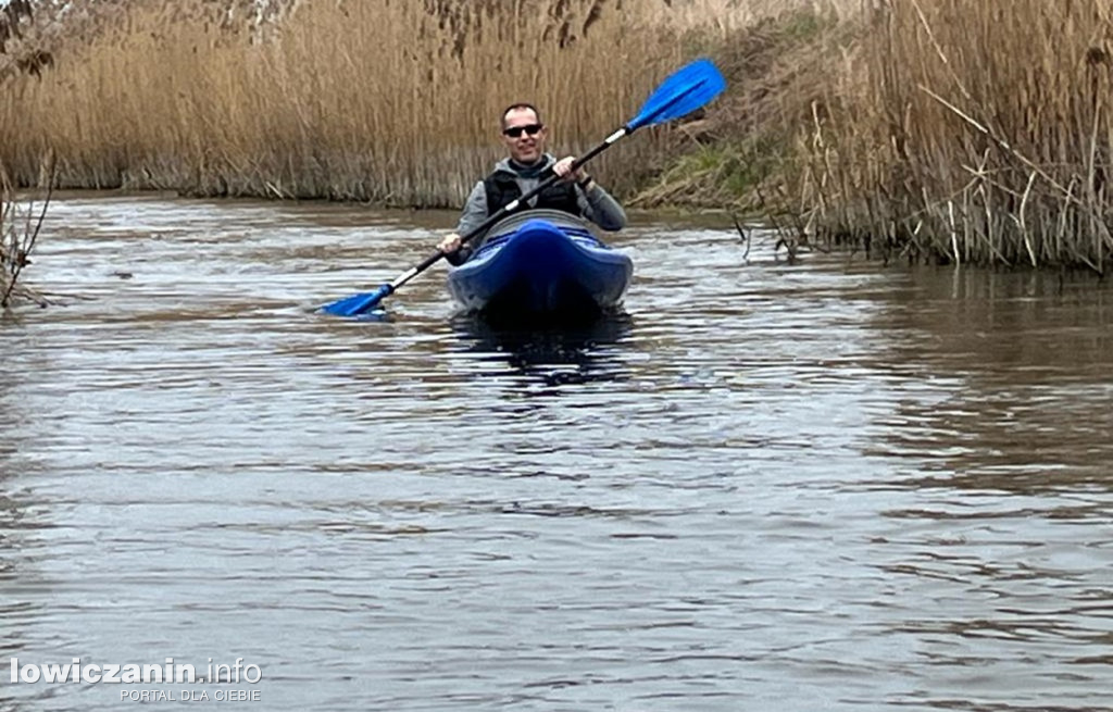 Kajaki już pływają po Bzurze