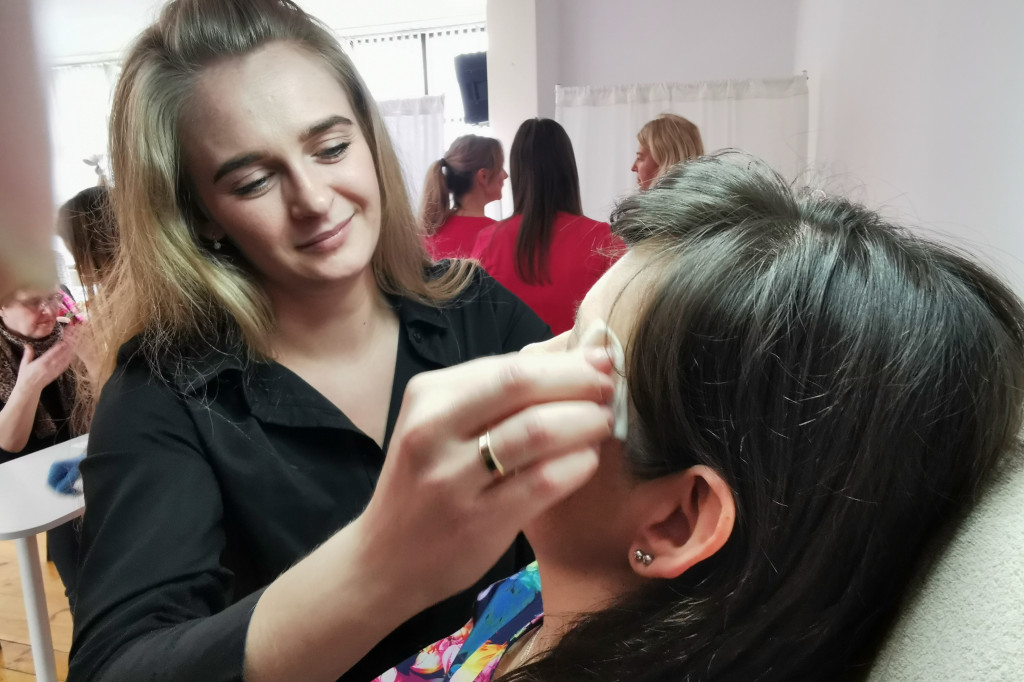 Kiermasz w szkole przy ul. Ułańskiej