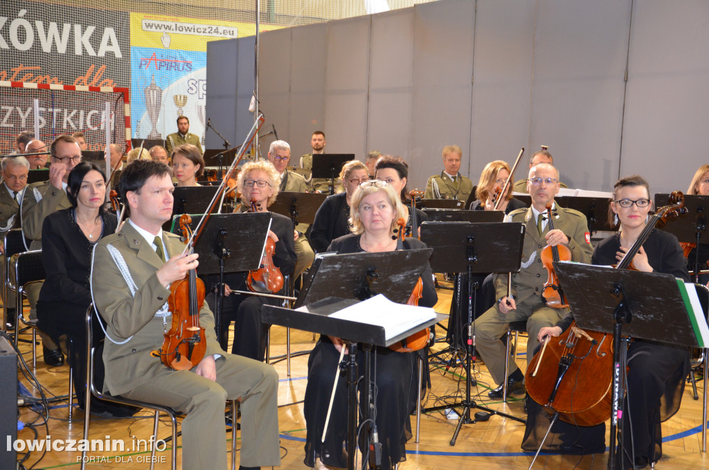 Orkiestra reprezentacyjna Wojska Polskiego zagrała w Łowiczu