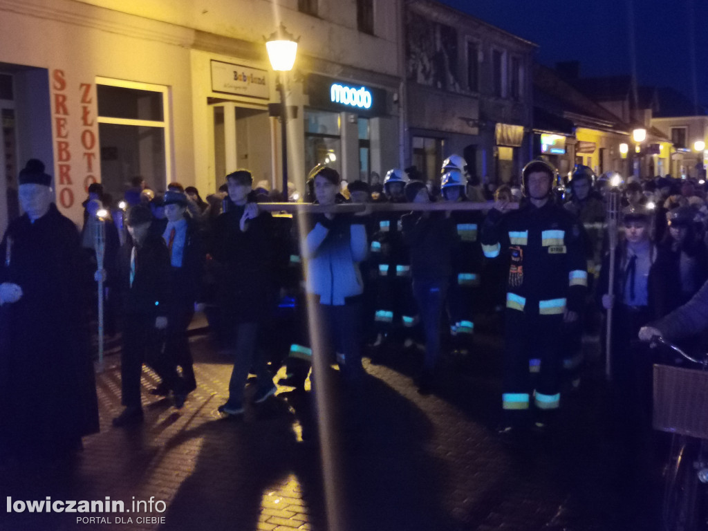 Droga Krzyżowa ulicami Łowicza