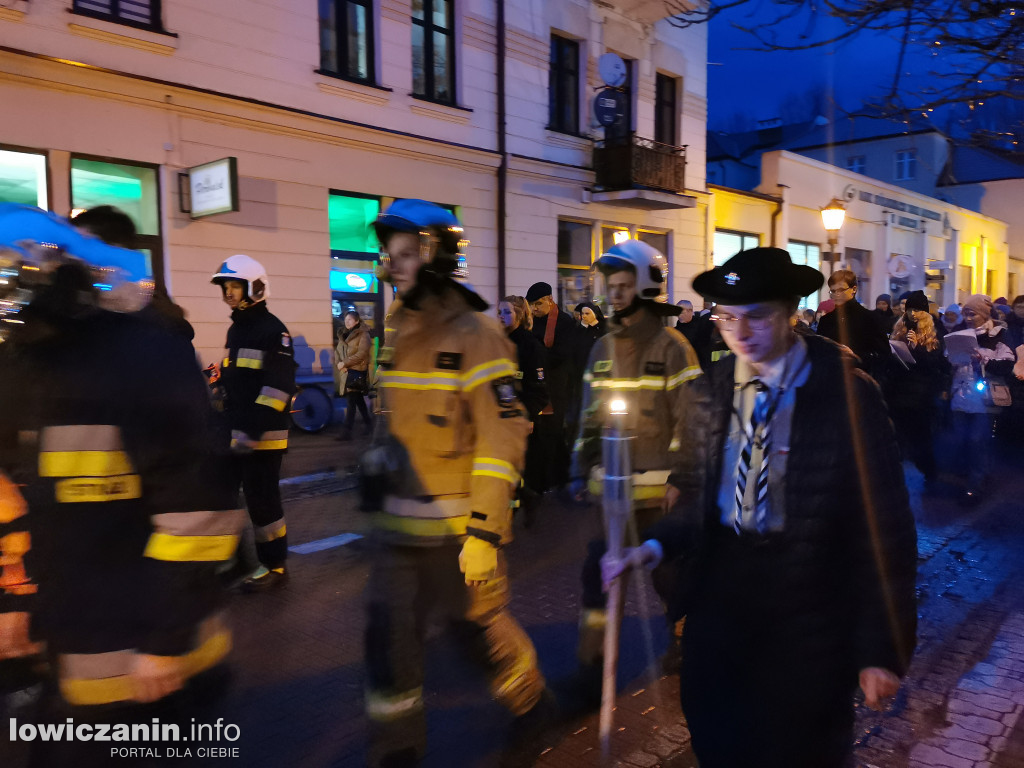 Droga Krzyżowa ulicami Łowicza