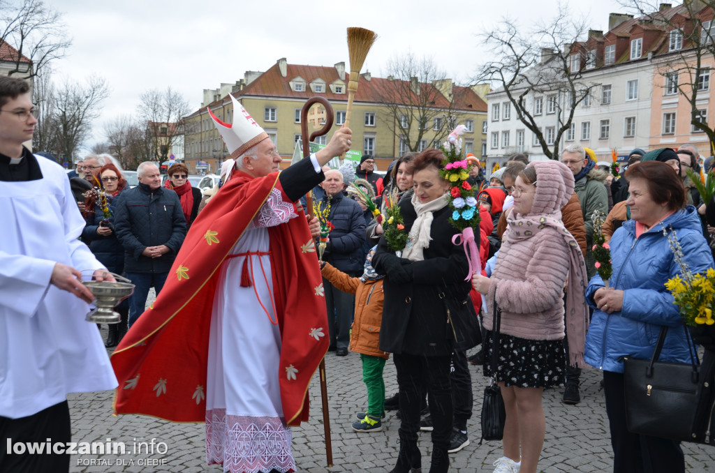 Niedziela Palmowa na Starym Rynku w Łowiczu