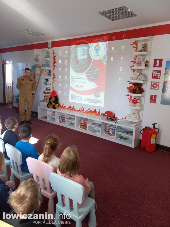Uczniowie z wizytą w Państwowej Straży Pożarnej