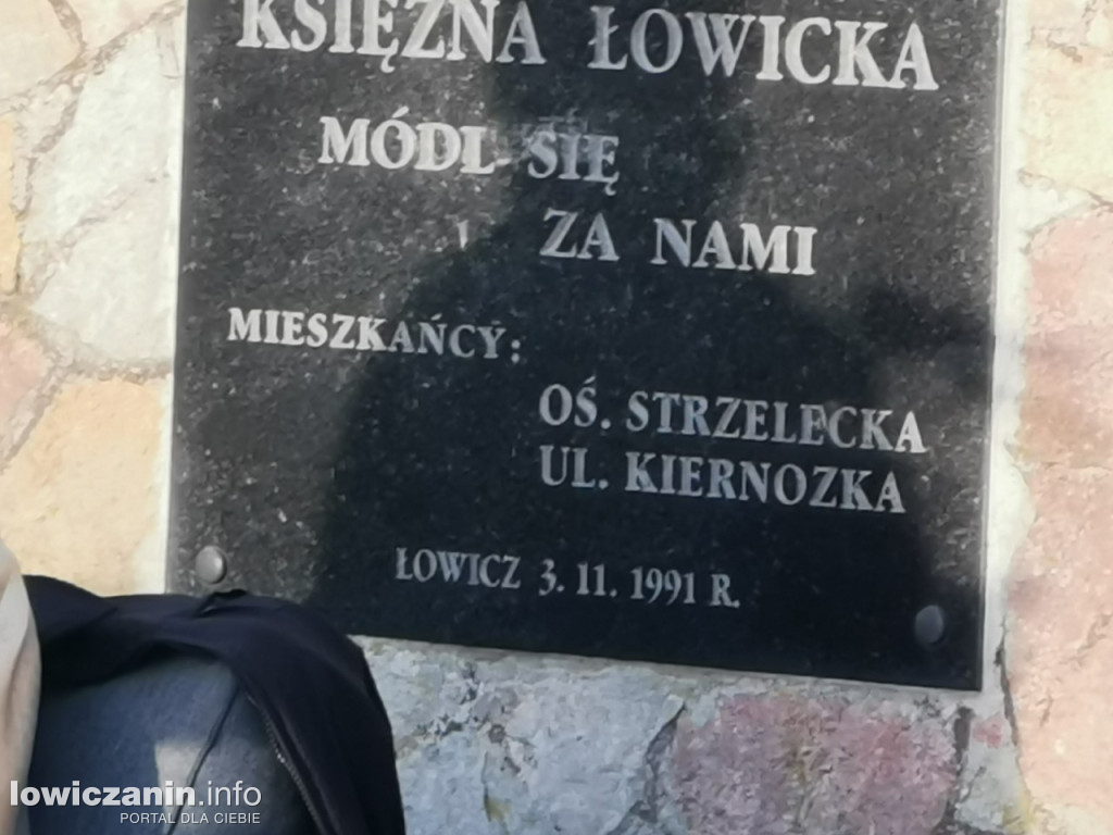 Msza św. przy kapliczce przy ul. Lipowej w Łowiczu